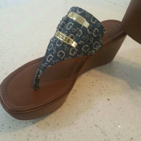 Guess Wedges. - Picture 3 of 3